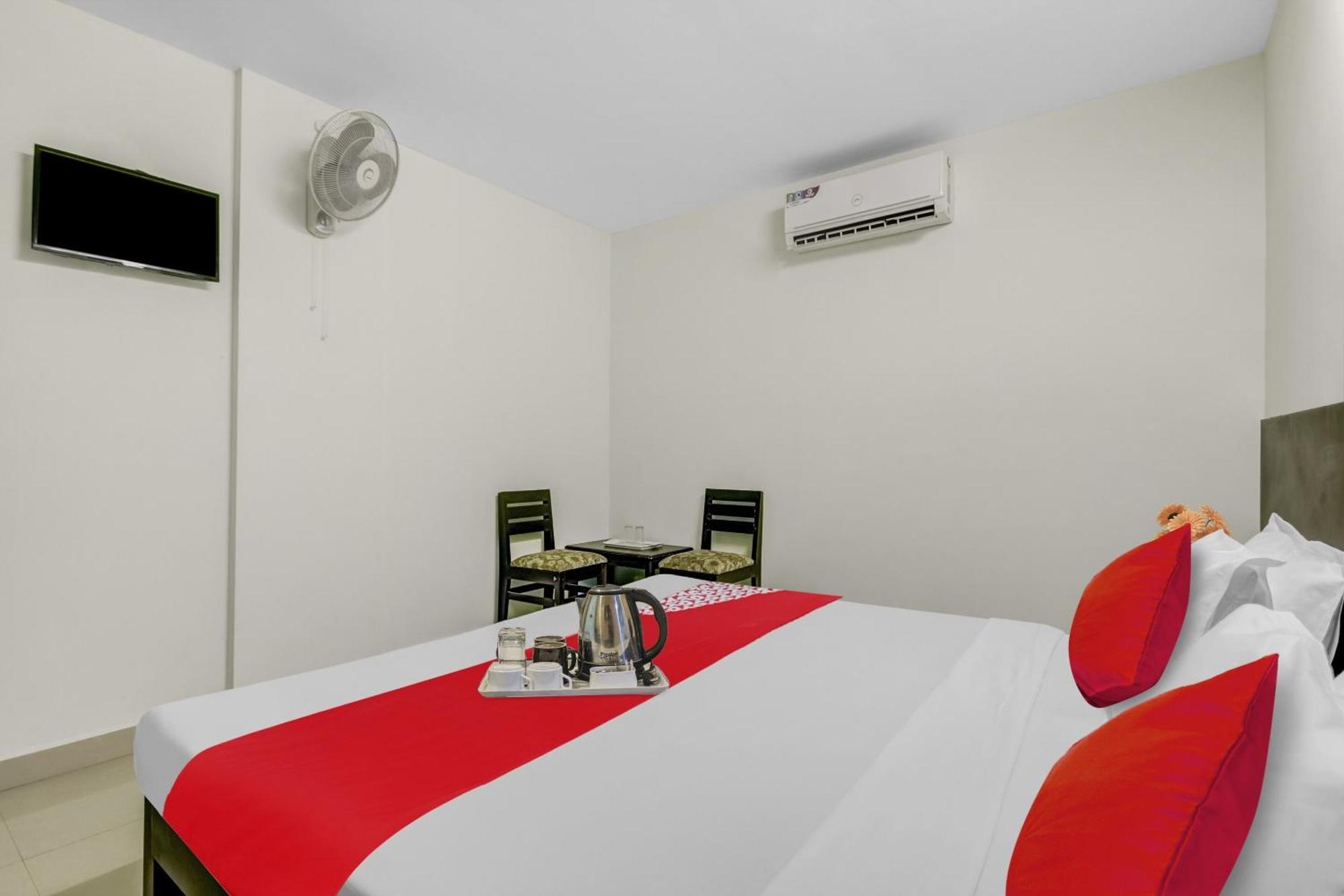 Hotel O Kalapurackal Residency Thekkady Dış mekan fotoğraf