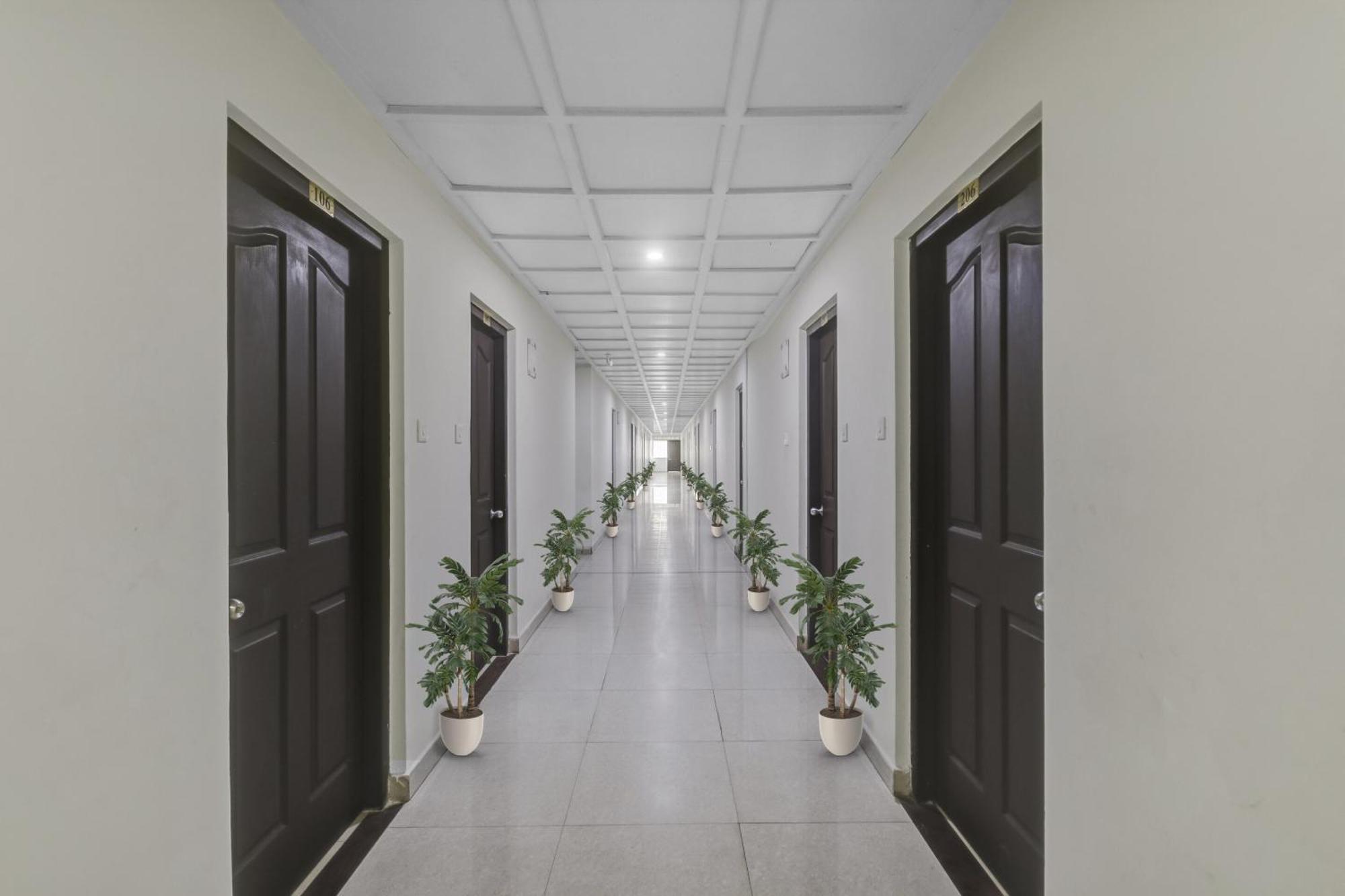 Hotel O Kalapurackal Residency Thekkady Dış mekan fotoğraf