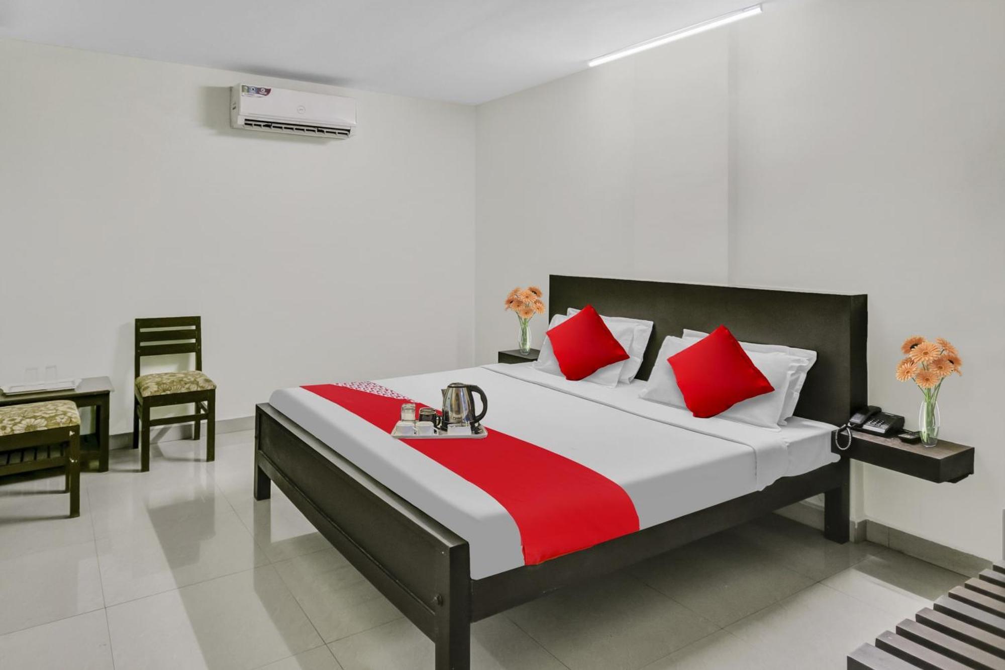 Hotel O Kalapurackal Residency Thekkady Dış mekan fotoğraf