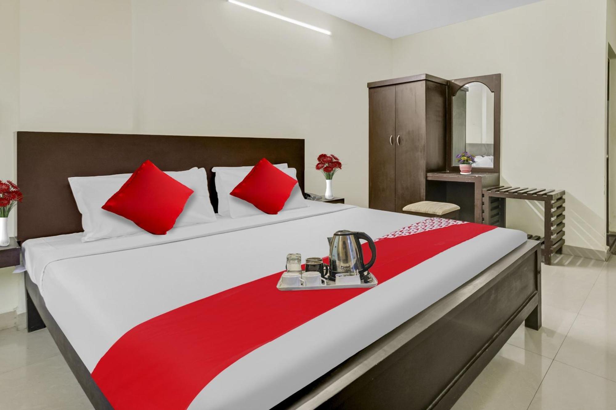 Hotel O Kalapurackal Residency Thekkady Dış mekan fotoğraf